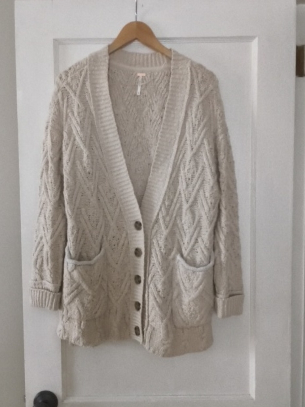 Free People Cream Cable-Knit Button Cardigan Sz XS Oversize Comfy